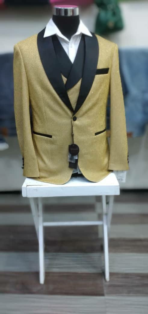 men's brown suit