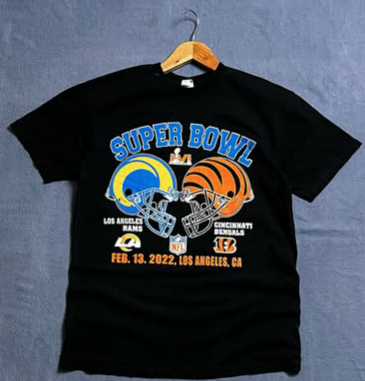 Superbowl T shirt size : M