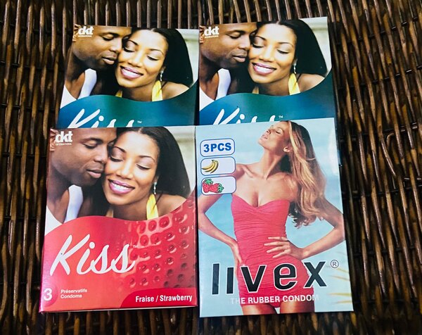 12 Préservatifs (4 paquets)