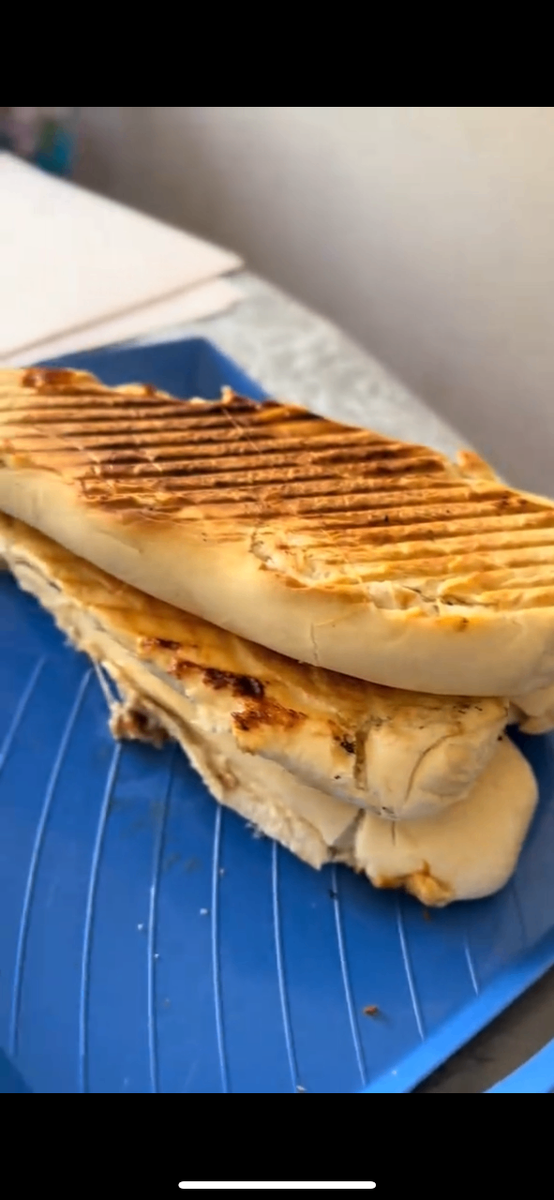 Panini fromage,jambon,viande