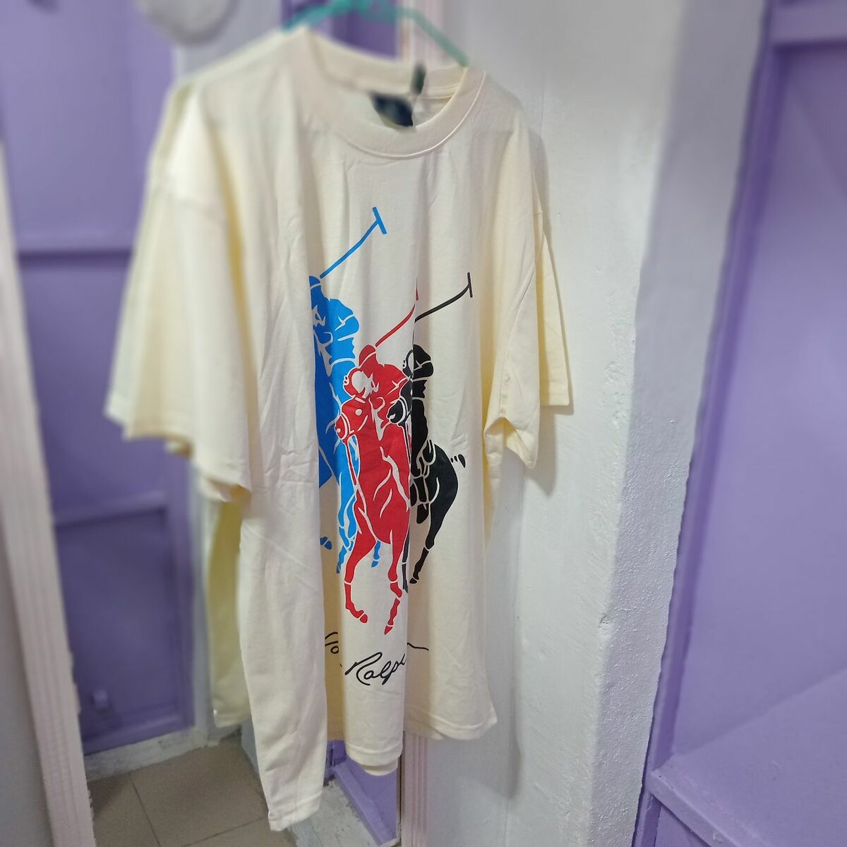 T-shirt moderne imprimé unisexe