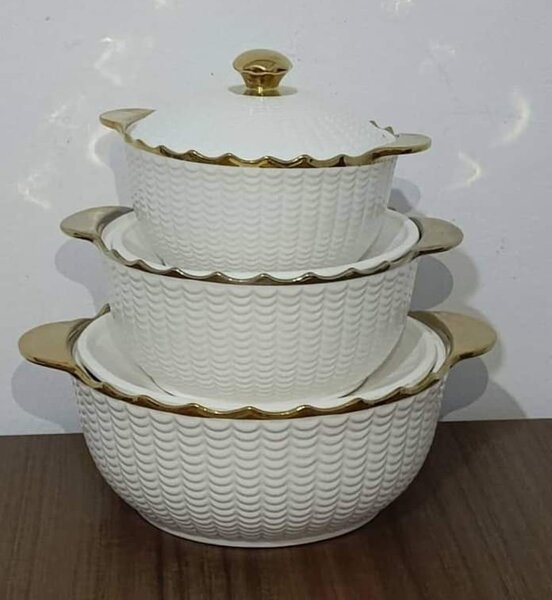 3  Soupière  cassable