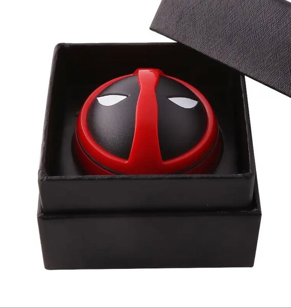 Grinder de style super-héros