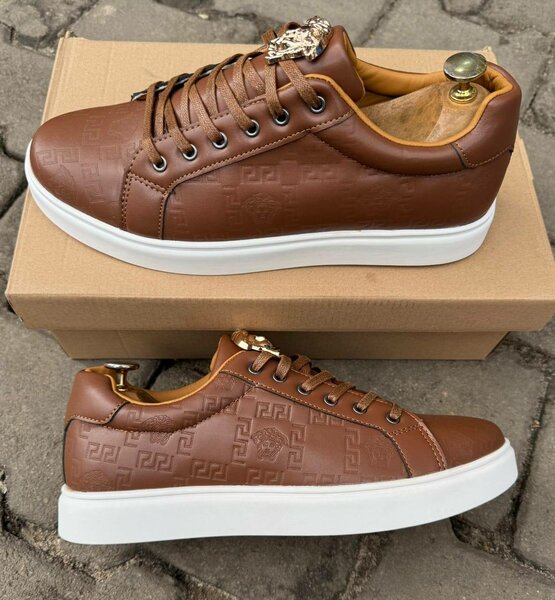 Baskets en cuir homme élégantes