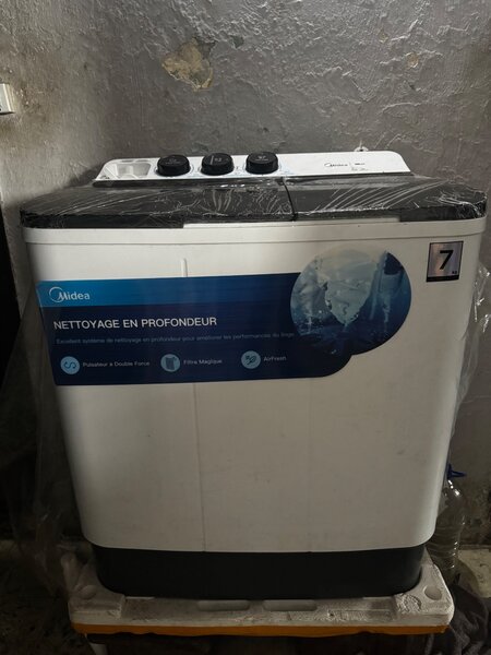 Machine à laver Midea Twin-tub