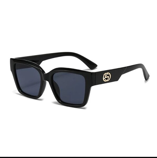 Lunettes de soleil carrées