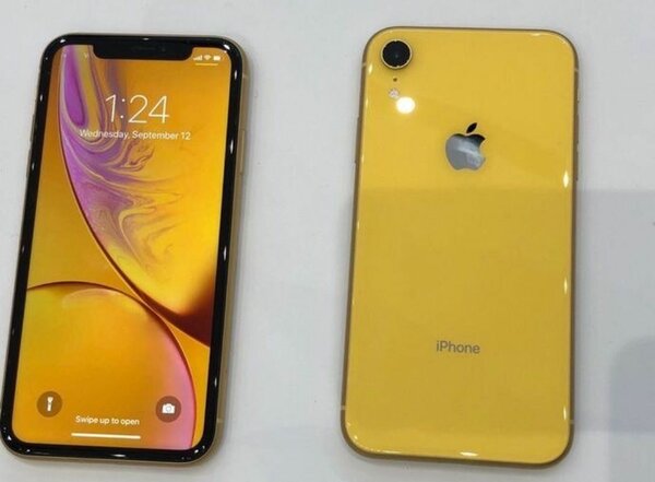 iPhone XR