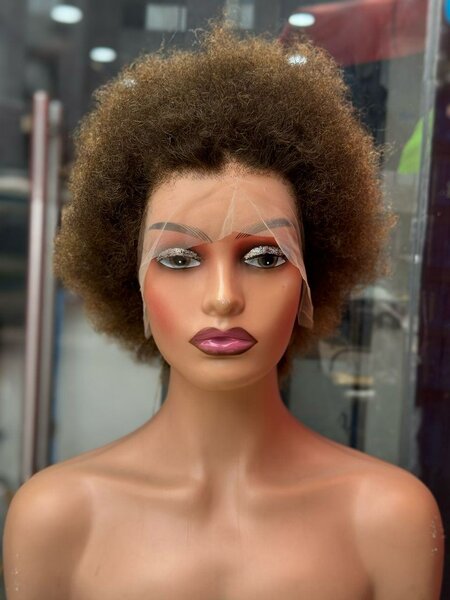 Perruque afro bouclée