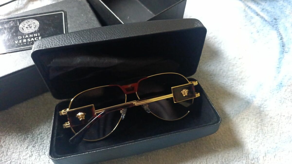 Lunettes de soleil luxe Versace