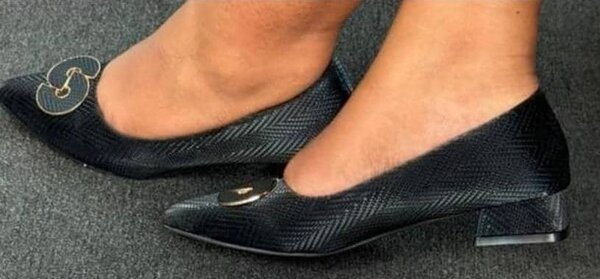 belles chaussures pour femmes