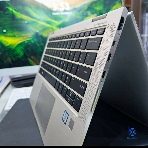 *HP ELITEBOOK x360 1030 G3* Intel core i5 8th generation vor