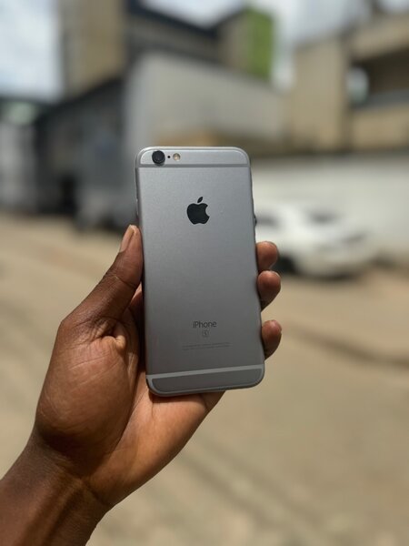 iPhone 6s black 16gb sweet as seen