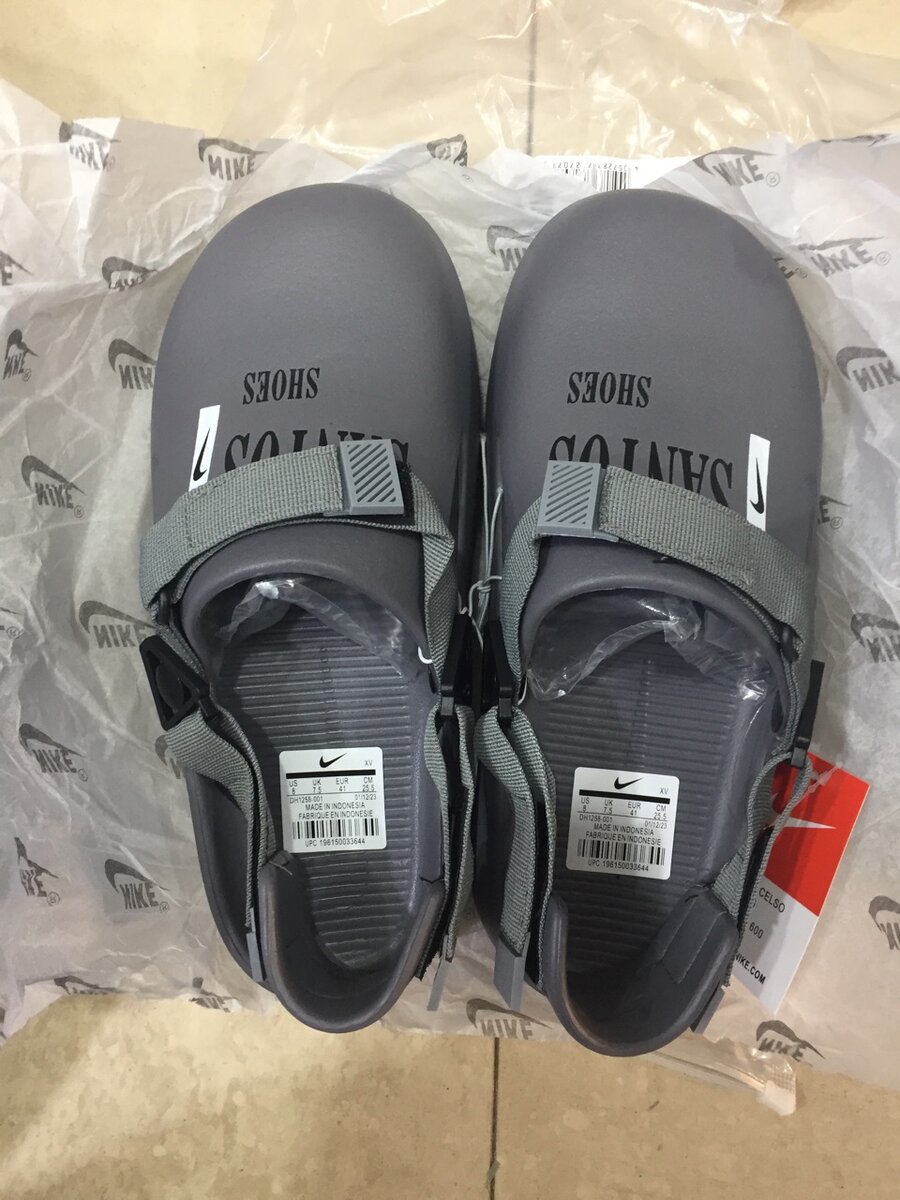 Nike Calm Mules (latest release)