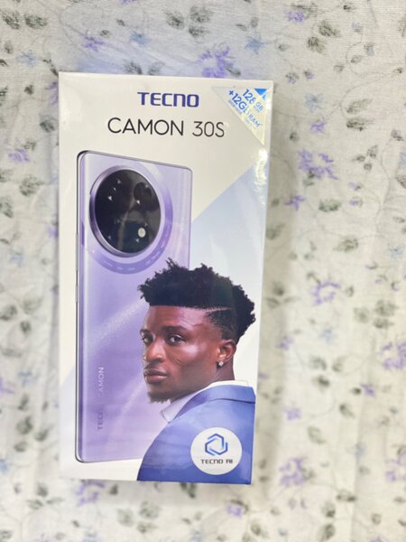 TECNO CAMON 30S,128ROM+6RAM. FRESH IN BOX