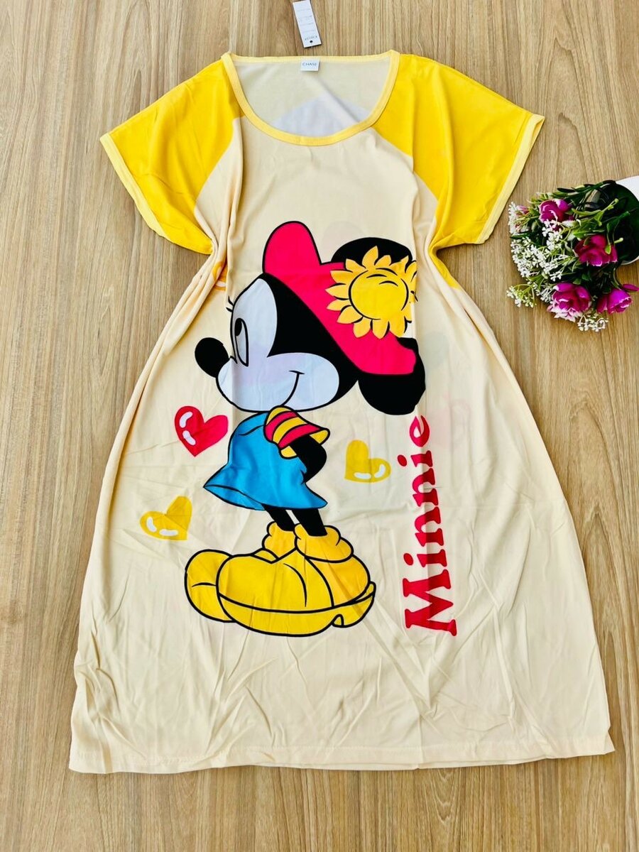 Long cartoon night wear