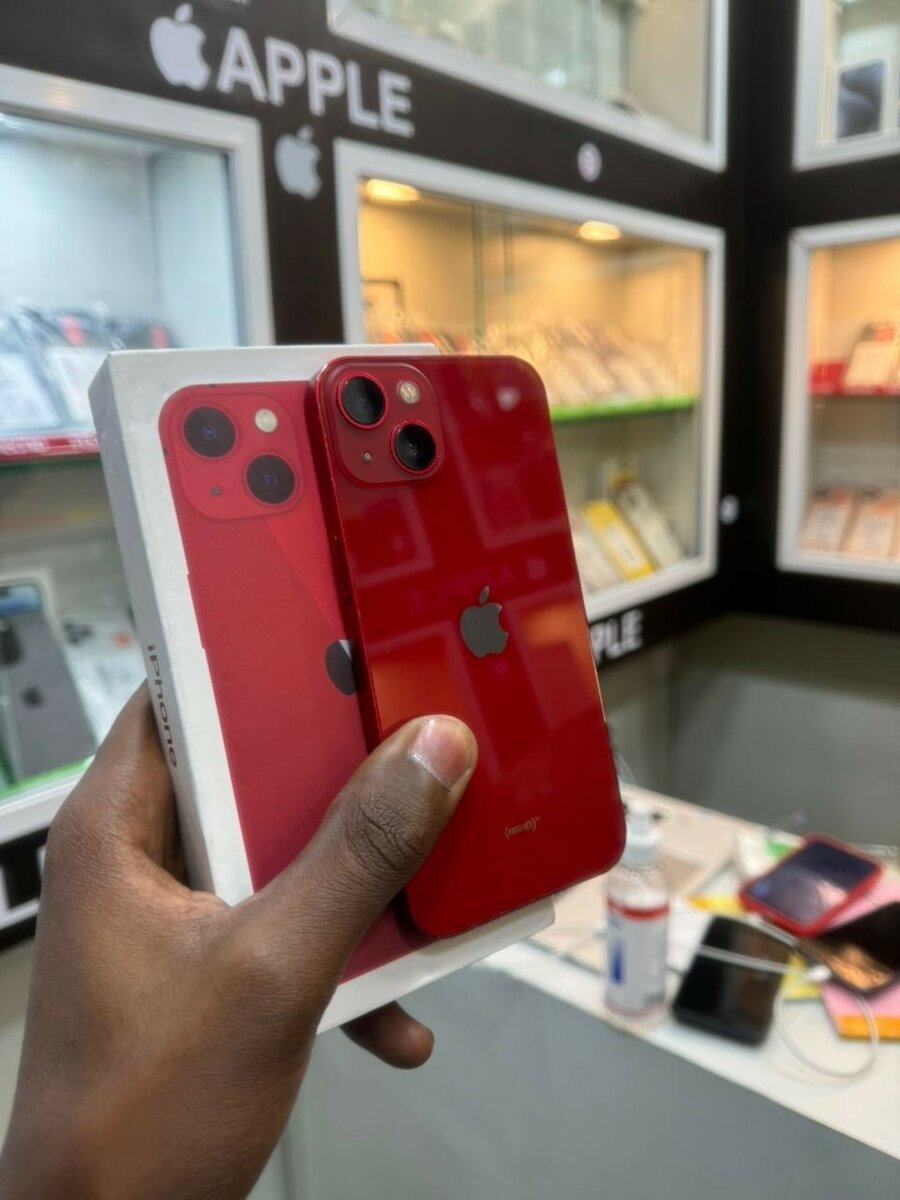 iPhone 13 simple 128giga