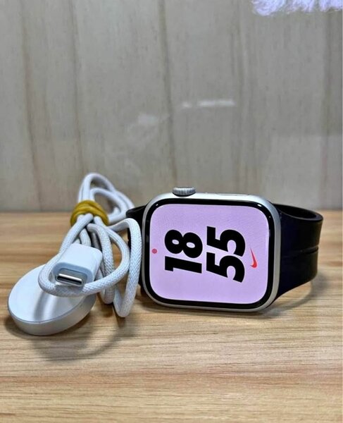 Montre connectée élégante