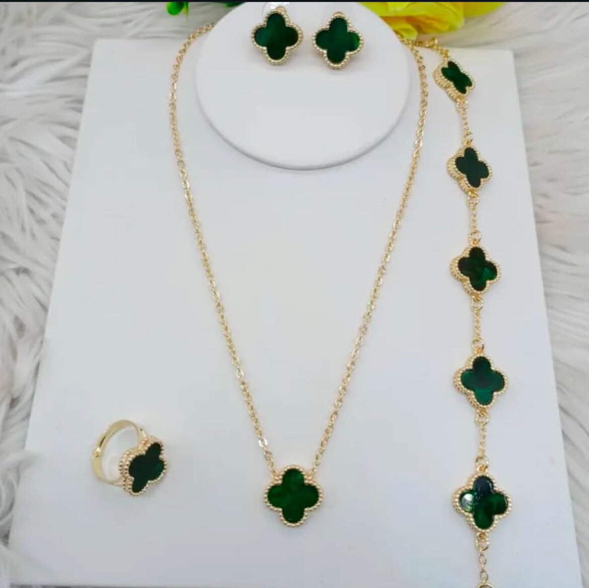 Jewelry set