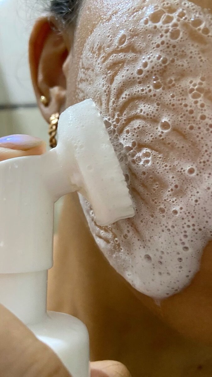 Mousse nettoyante visage