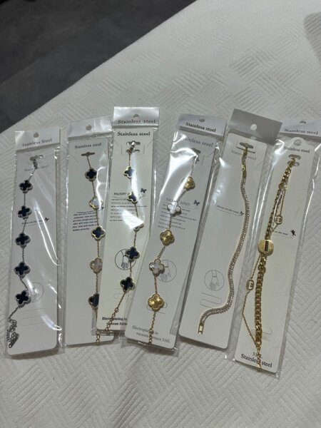 Bracelets en acier inoxydable