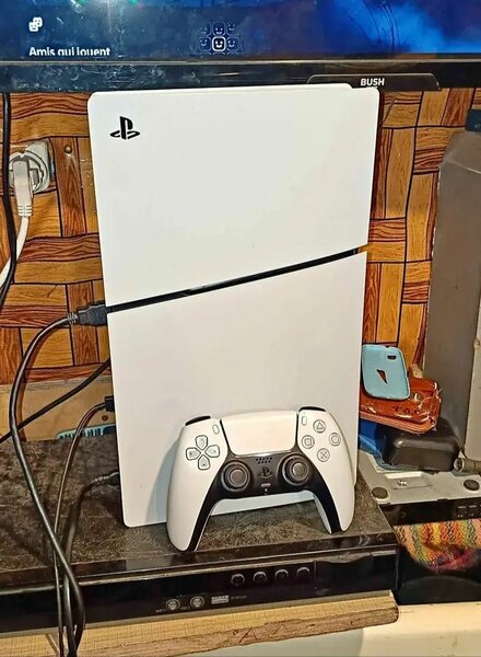 Console PS5 avec manette