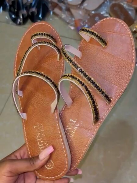 Sandales bohèmes marron perlé