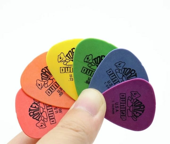 Médiators guitare ( l'unité)