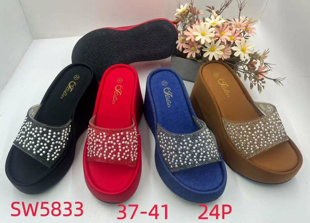 Élégantes mules compensées femme