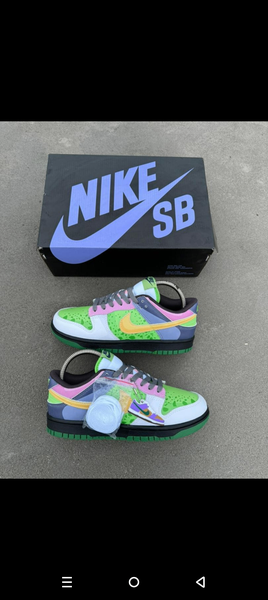 NIKE SB CUSTOMISER