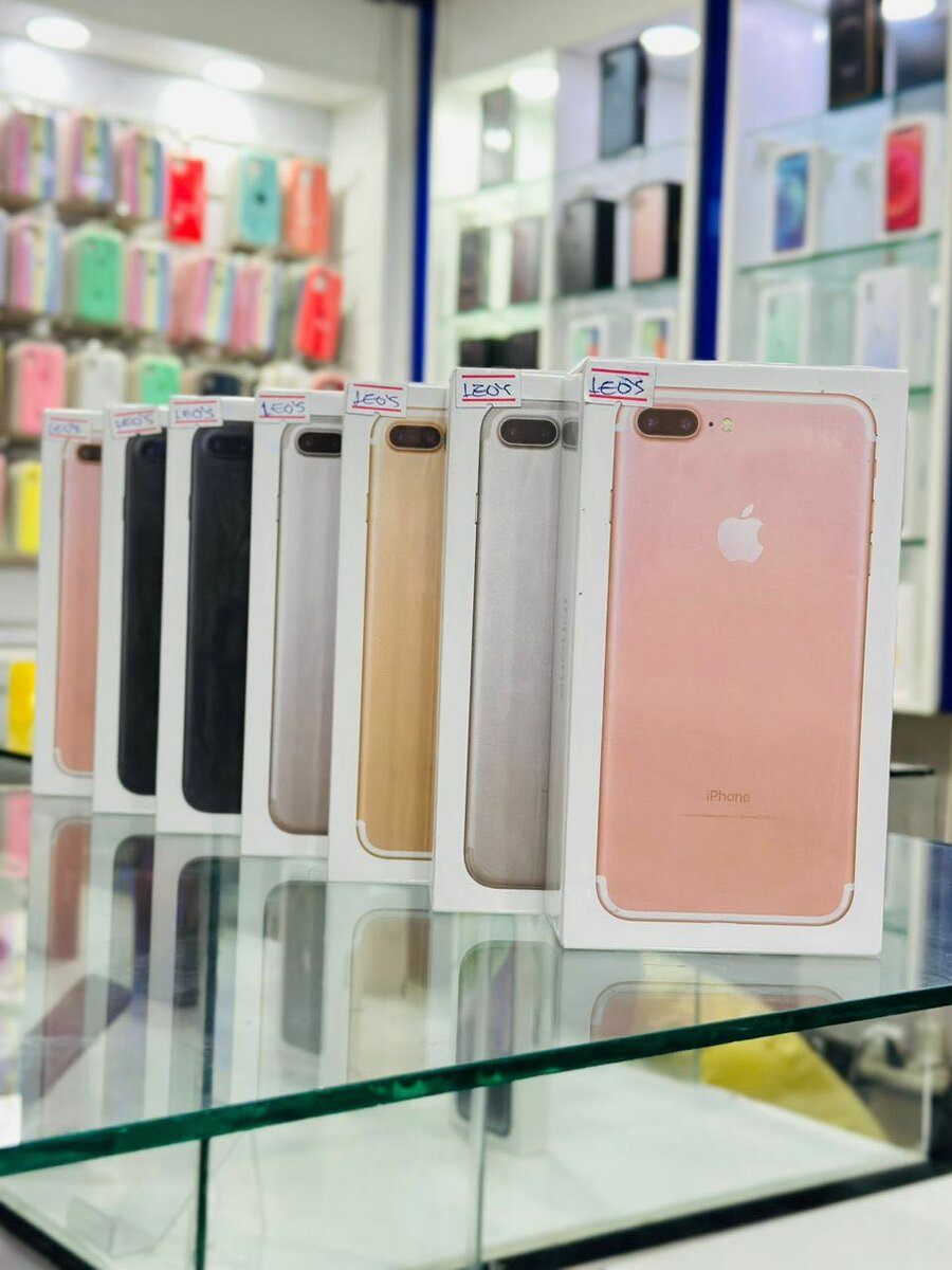 Apple iPhone 7plus (128GB) brand new