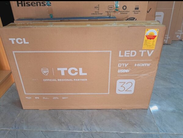 2,699.00 TCL 32 DIGITAL SATELLITE TV