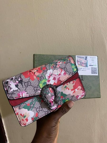 Gucci Ladies handheld bag