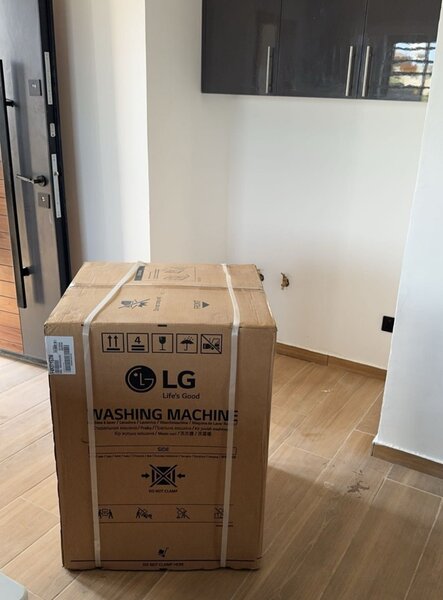 Lg 8kg front  washing machine