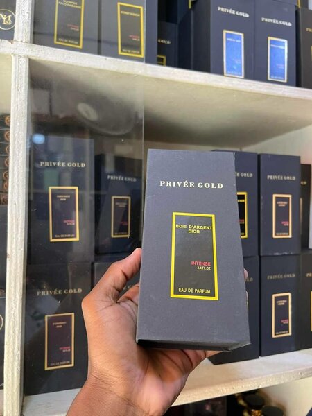 Parfum Intense Privee Gold
