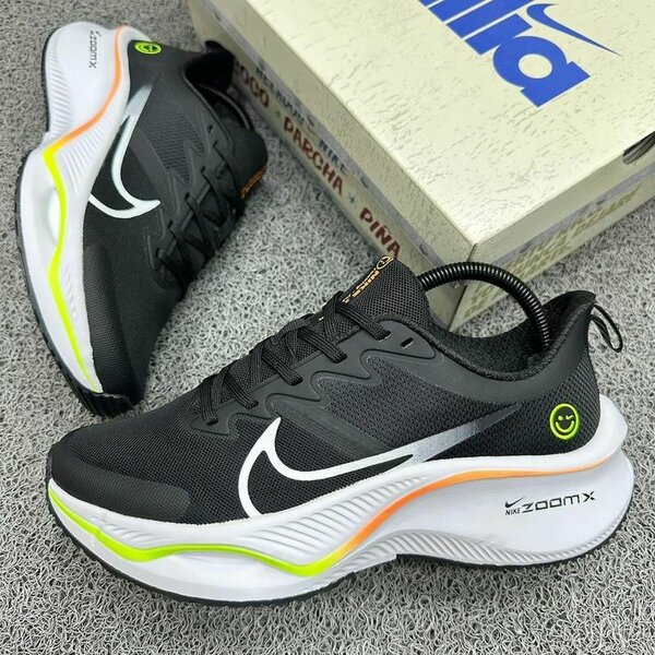 NIKE ZOOM X