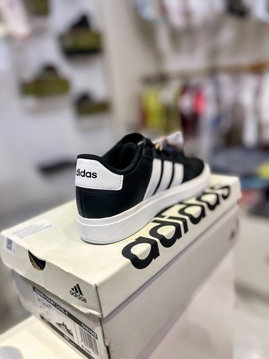 Adidas Sneakers Classiques Noir