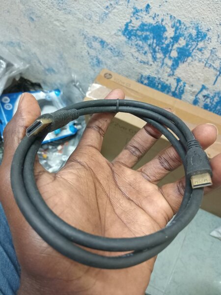 Câble HDMI vers mini HDMI