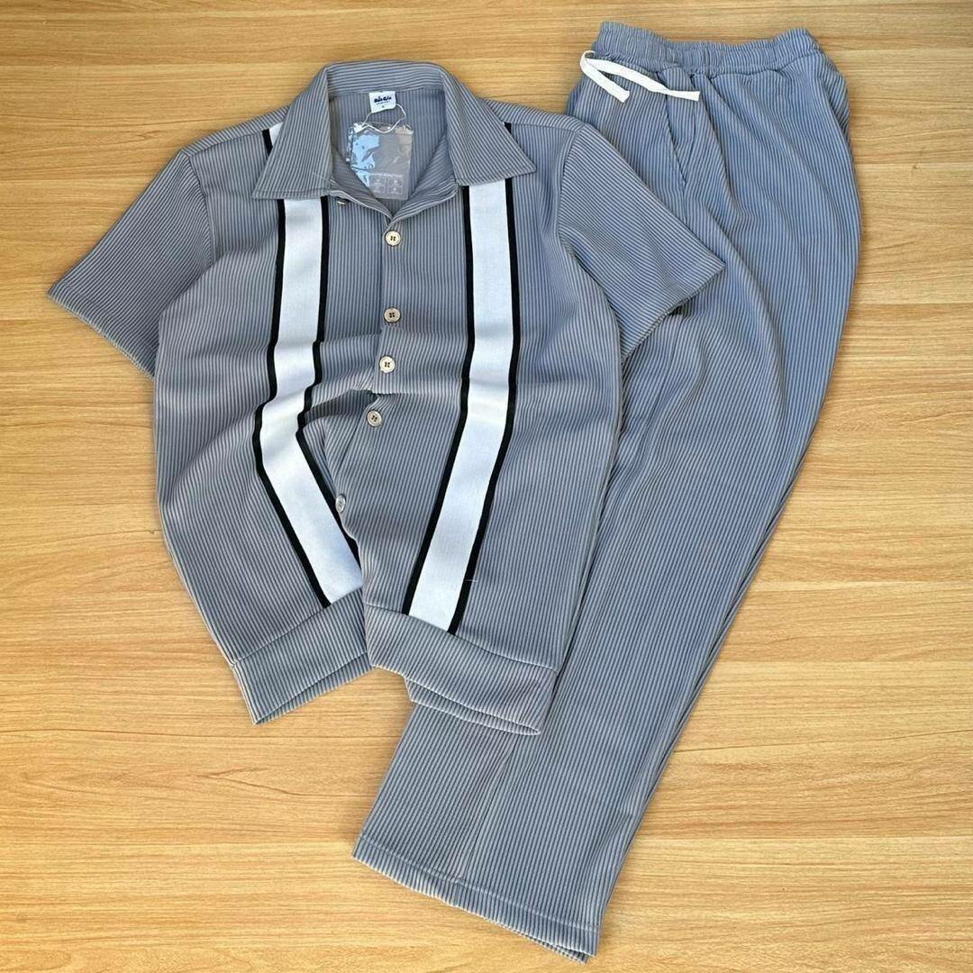 Solid fashion top and down