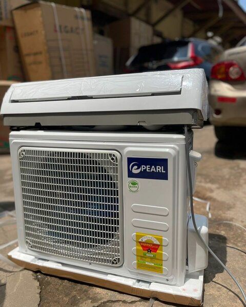 Mooved Ac and Pearl Ac