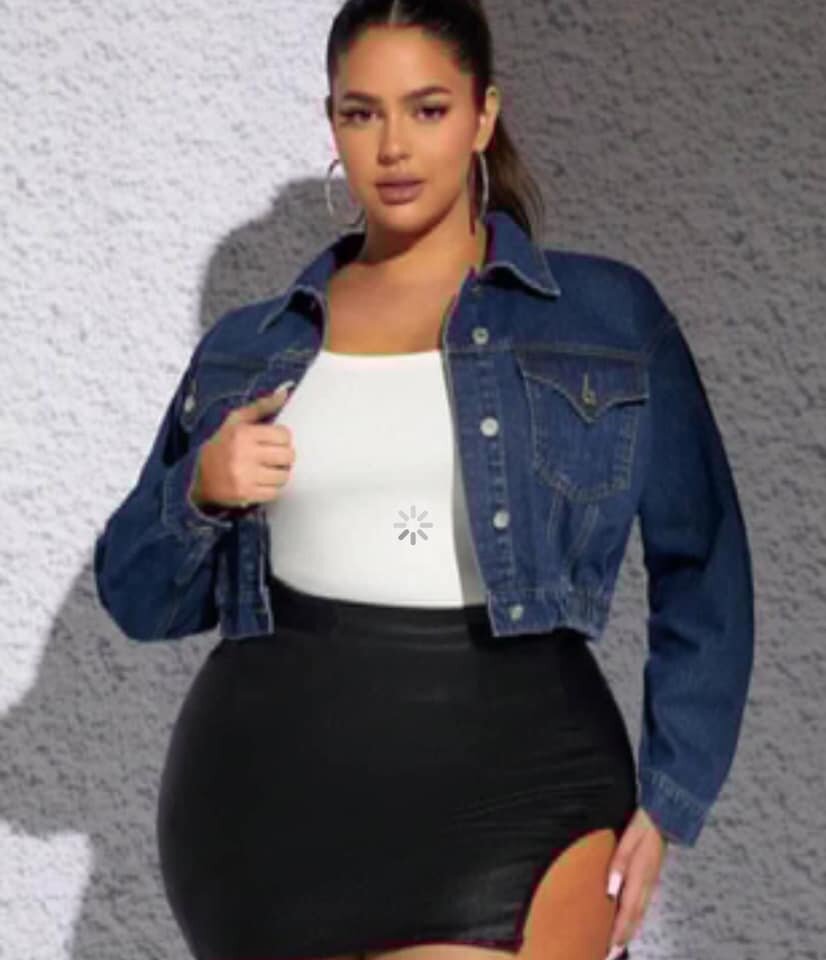 Cropped denim jacket in blue