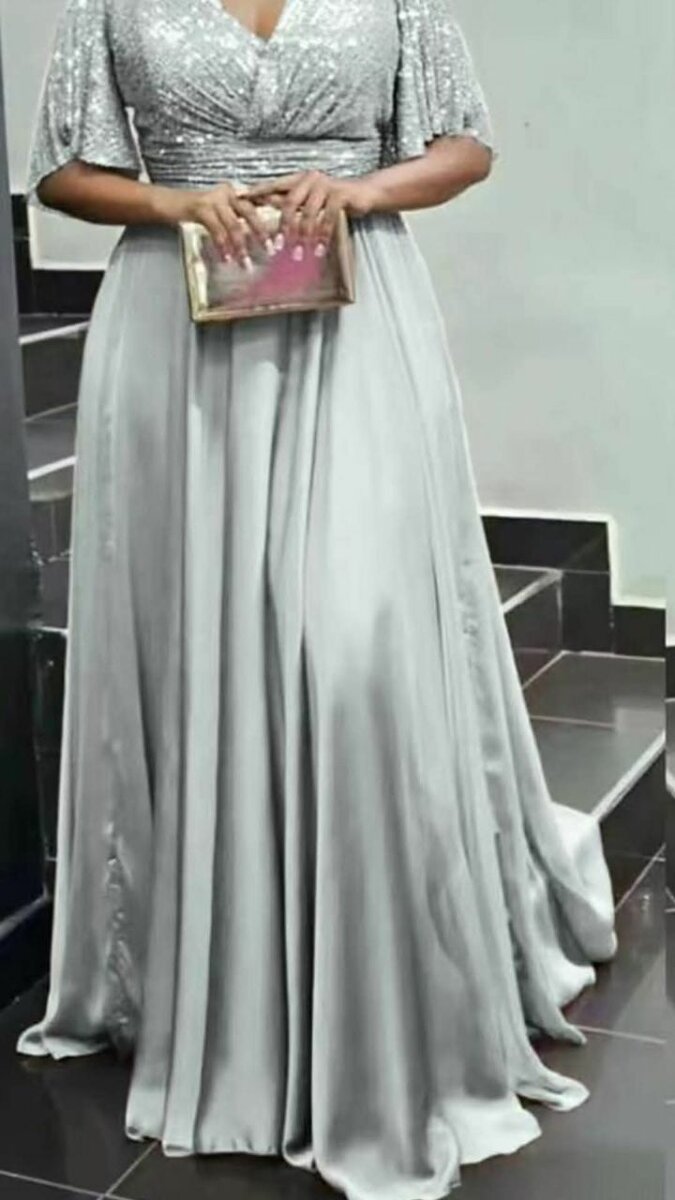 Tailleur élégant bleu femme