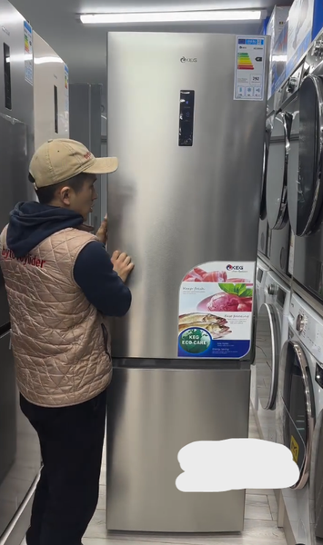 Холодильник KEG 2 метр Но Фрост