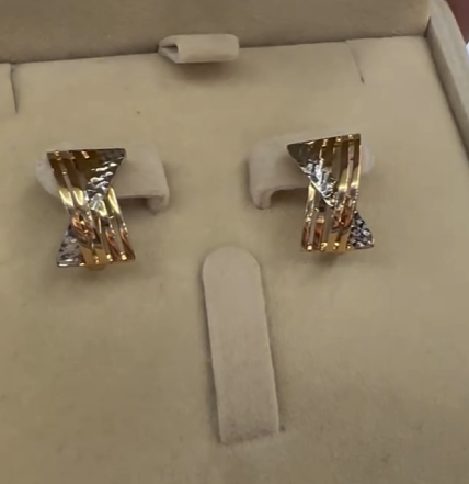 Удобные и практичные серьги