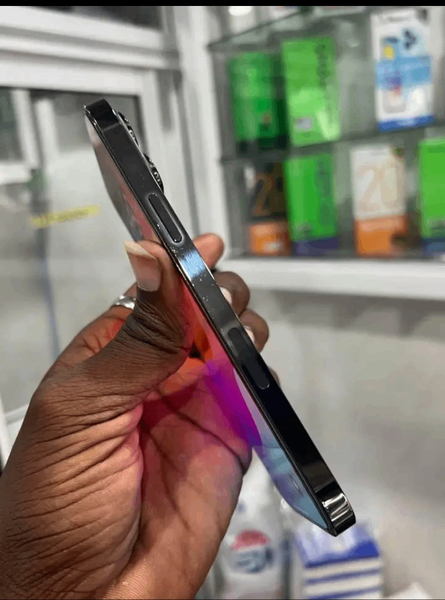 iPhone 14 Pro Max - Neuf