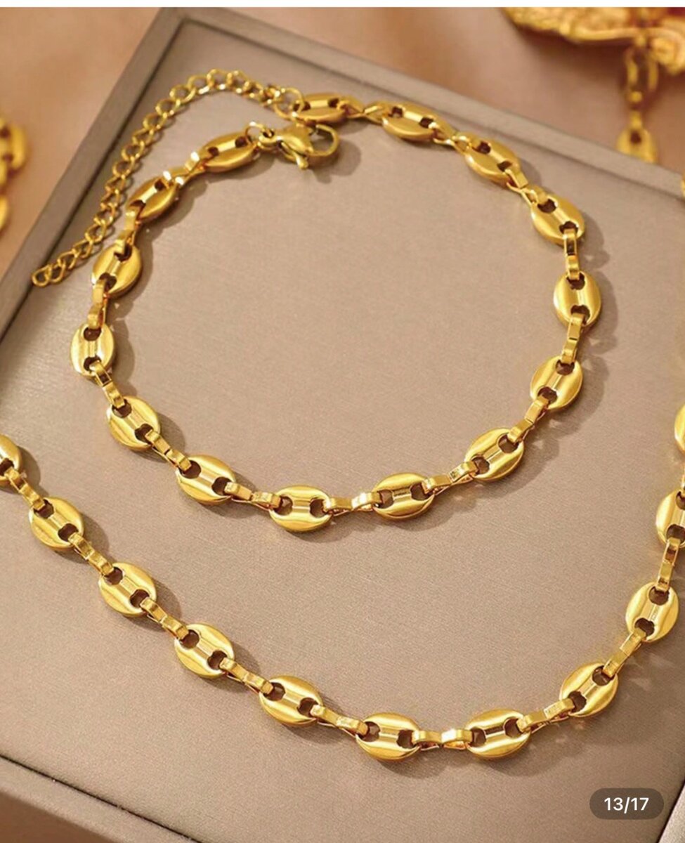 Ensemble chaîne élégante