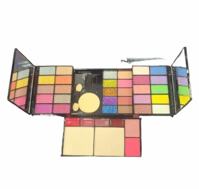 Makeup kit beautiful 4 in 1full pack