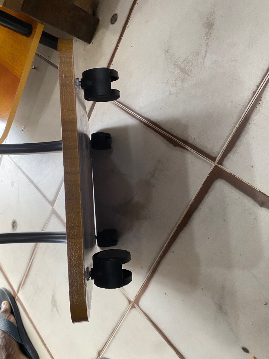 Table d'appoint mobile bois