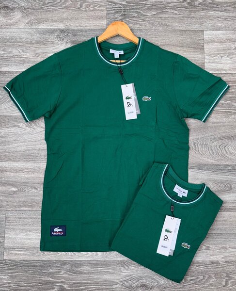 T-shirt vert pour hommes