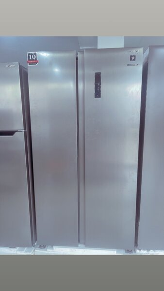 Réfrigérateur en acier inox