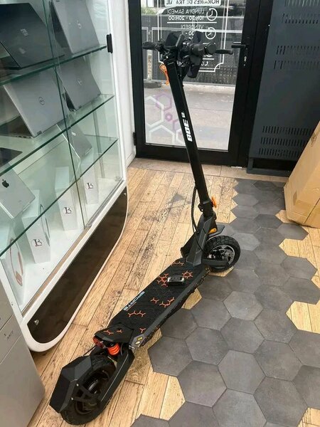 Trottinette électrique tout-terrain